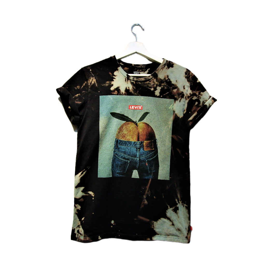 I Will Not Sit at Home Collecting Dust Mister, We are the Weirdos