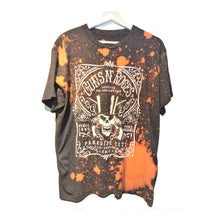 Load image into Gallery viewer, Guns n&#39; Roses Tee